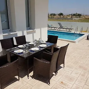 T&e , Larnaca Cyprus